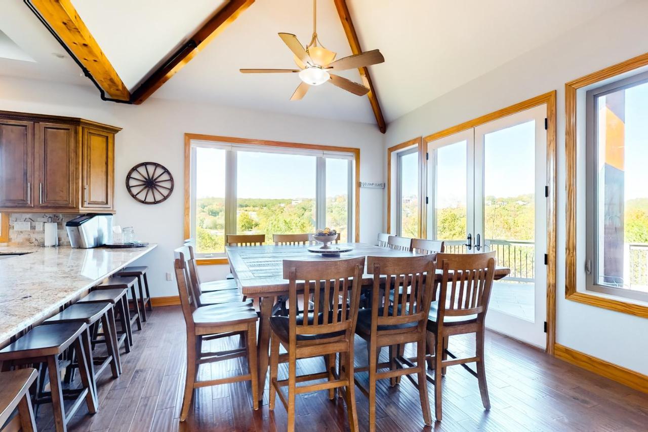 Treetop View Sanctuary Branson Exterior foto
